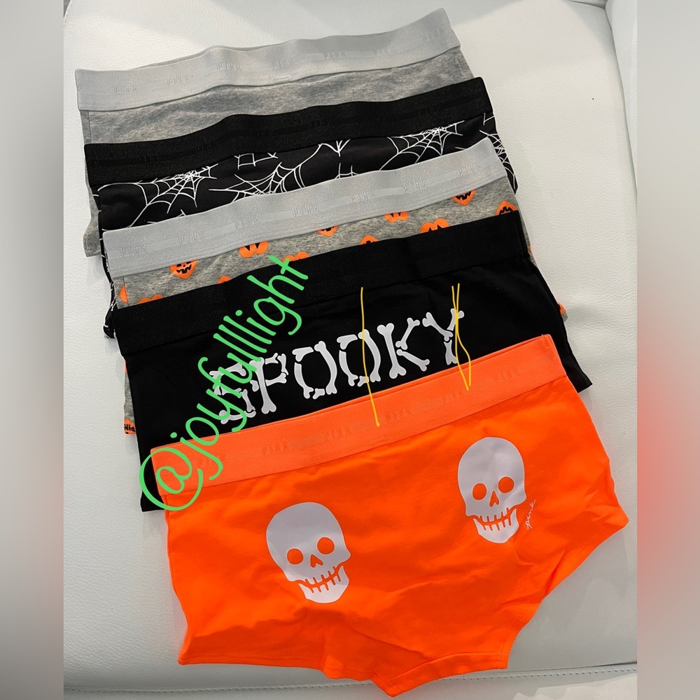 NEW  VSPINK HALLOWEEN BOYSHORT PANTIES SET